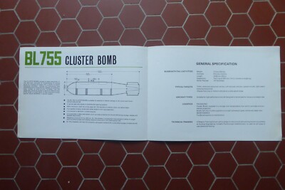 6/1982 PUB THOMSON BRANDT ARMEMENTS JAGUAR BAP 100 CRATERING BOMB ANTI PISTE AD 