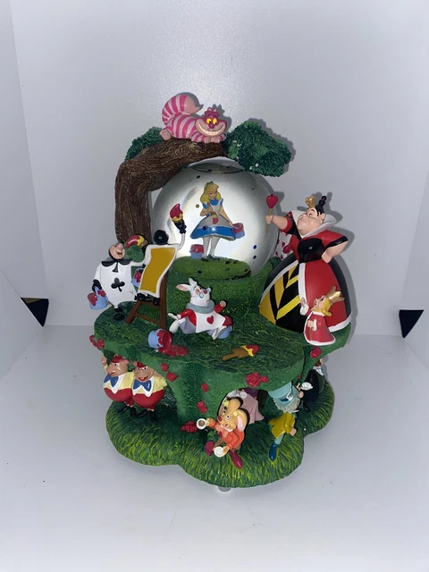 Alice In Wonderland Snowglobe Painting the Roses Red New No Box Works WDW HTF Alice In Wonderland Snowglobe Painting the Roses Red New No Box Works WDW HTF