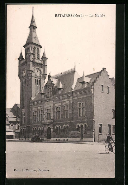 CPA Estaires, La Mairie