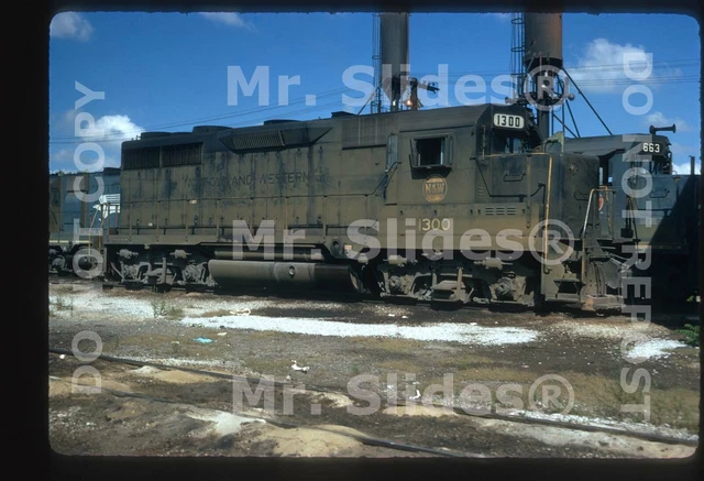 Original Slide N&W Norfolk & Western Black/Gold GP35 1300 Decatur IL 1972