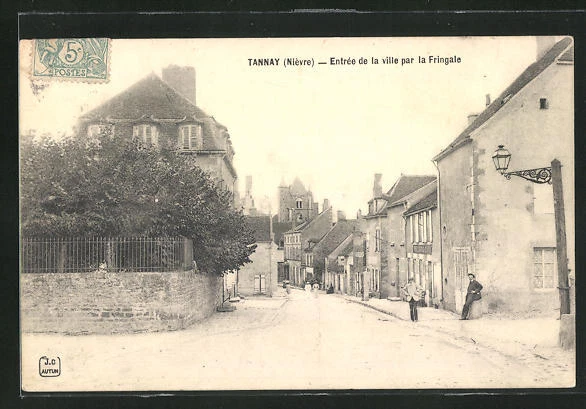 CPA Tannay, Entrèe de la ville par la Fringale 1907