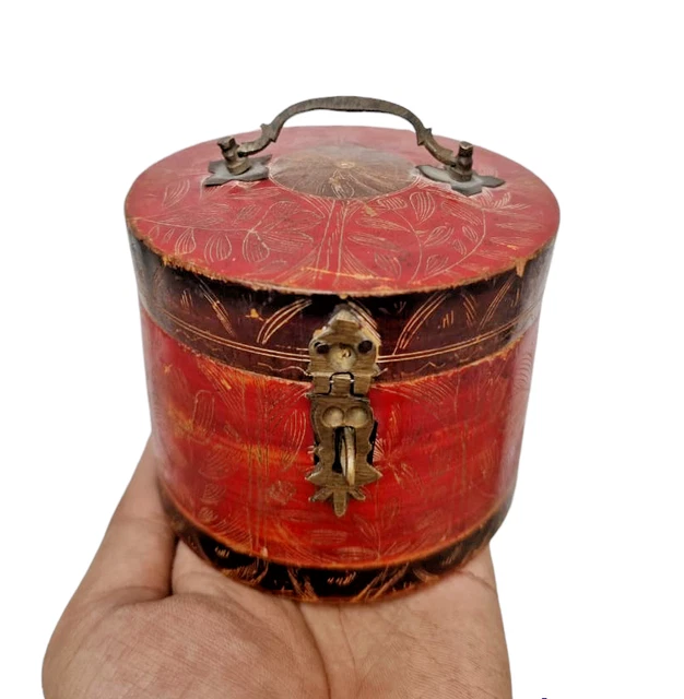 Old Vintage Antique Wooden Lacquer Painted & Hand Engraved Work Box, Brass Hook