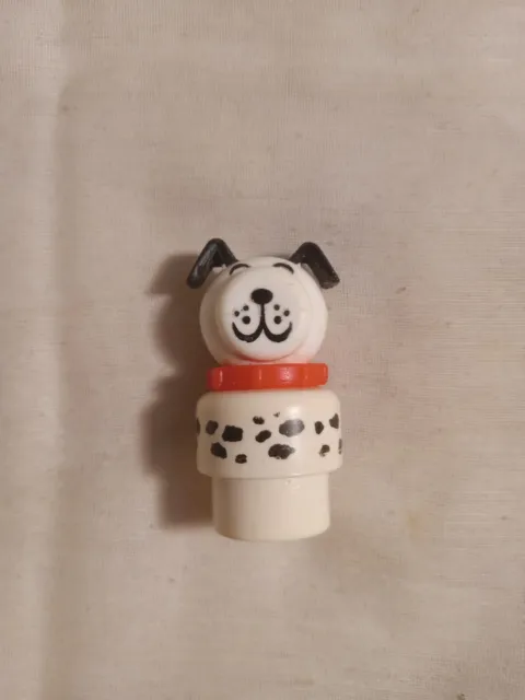 Vintage Fisher Price Little People #928 Fire Station  DALMATIAN DOG Red Collar