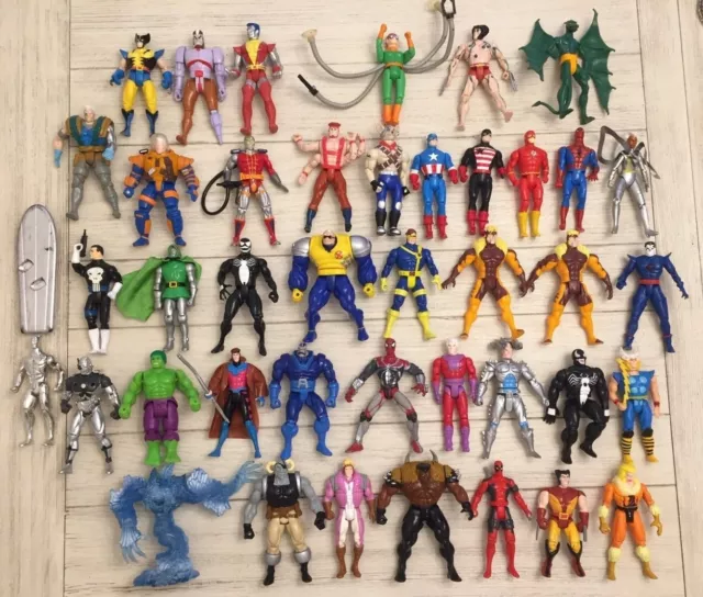 Vintage 1990’s Lot of 41 Toy Biz Marvel X-Men Action Figure - Rare