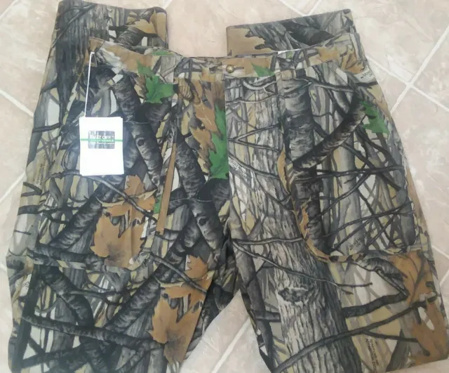 New Tags Orvis 42 pants camouflage buzz off insect repelling water fowl hunting