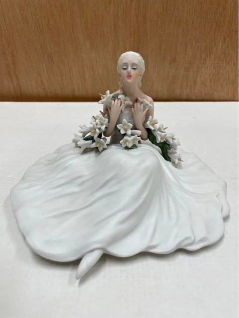 LOUIS ICART (LILY) Figura Leslis EUR 253,01 - PicClick ES