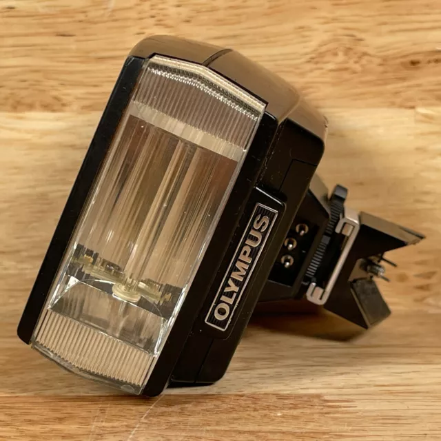 Olympus T20 Shoe Mount Electronic Flash for Olympus Film Cameras (Parts Only)