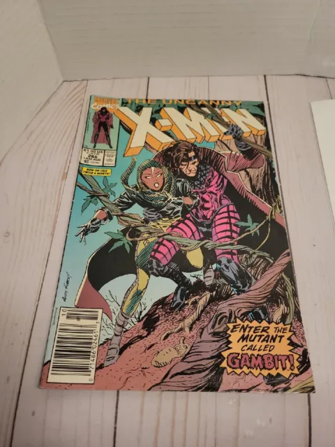 Uncanny X Men 266  Marvel Comic 1990 / 1st Appearance Gambit Mutant