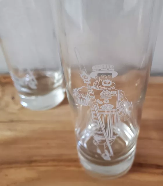 Beefeater Gin Glass Set 2 Tall Tom Collins Logo Etched Barware Cocktail Glasses