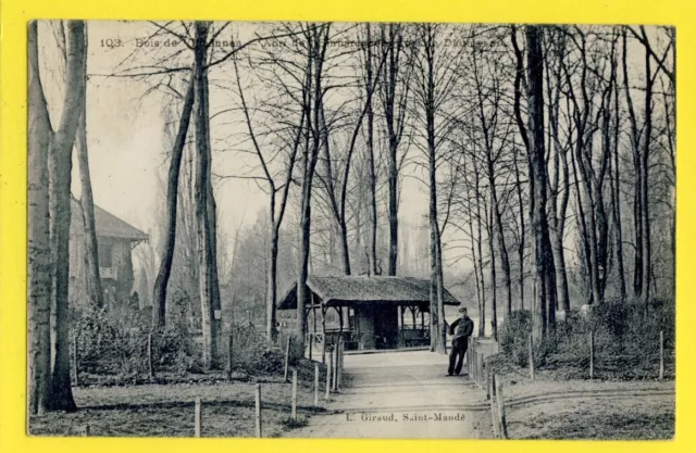 cpa FRANCE 75 - PARIS Bois de Vincennes L'EMBARCADERE du LAC DAUMESNIL Passeur
