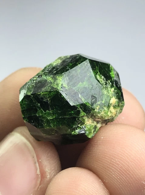 8.93 Gram stunning Demantoid Green Garnet Damage fre Crystal  From Balochistan,