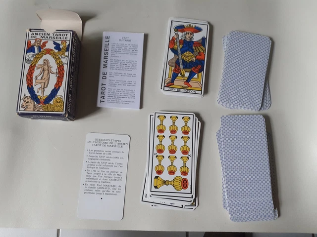 Jeu de cartes UNO Triple Play, 7 ans et plus | Canadian Tire