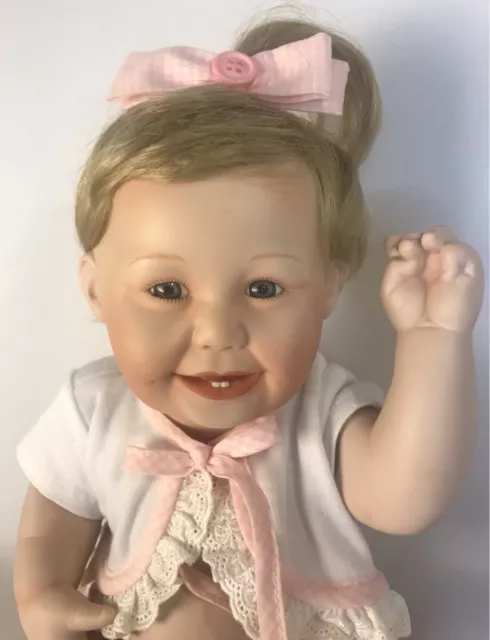 Porcelain Baby Ashton Drake Galleries Doll Cute As A Button 1993 Realistic