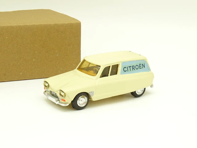 Modèle Réduit CITROËN Ami 6 Break Club 1968 - Universal Hobbies 1/43 En Blister - Collection Miniature Vintage