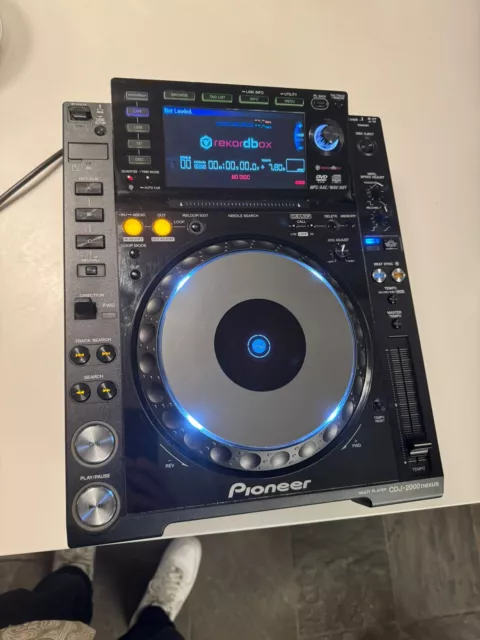 Pioneer CDJ-2000 NEXUS Single CD Player