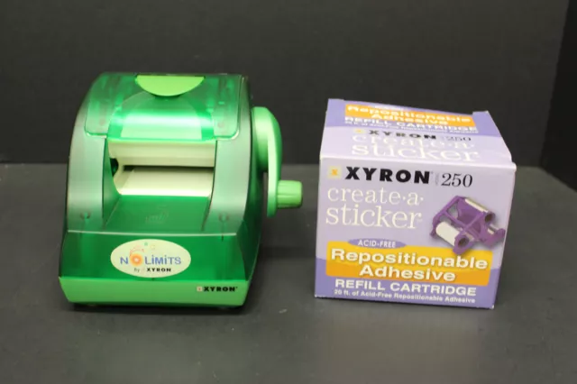 Máquina creadora de pegatinas Xyron Create-a-Sticker 2,5" - con recarga