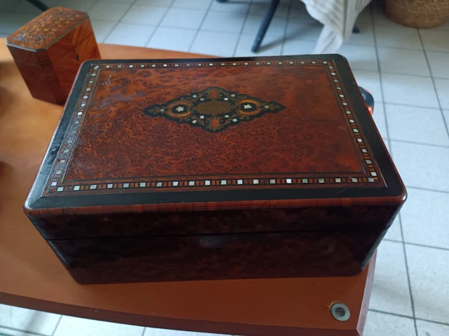 Domino ancien en loupe de thuya – Jeu en bois massif artisanal – Vintage déco - Jeux & Jouets