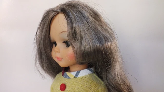Manuela poupée mannequin ancienne vintage Mattel Italy
