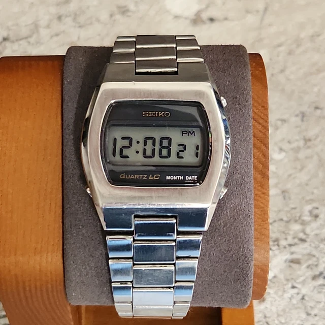 RARE VINTAGE 1976 Men's Seiko 0533-5020 Quartz Digital Retro LCD