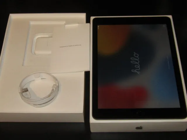 Apple iPad 6th Gen. 128GB, Wi-Fi, 9.7in - Space Gray Please Read Headphone Jack