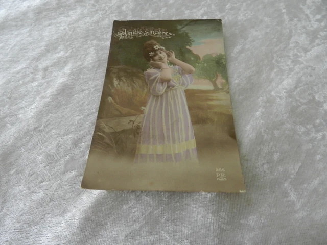 CPSM postcard Sincere Friendship Young Woman / E.R Paris