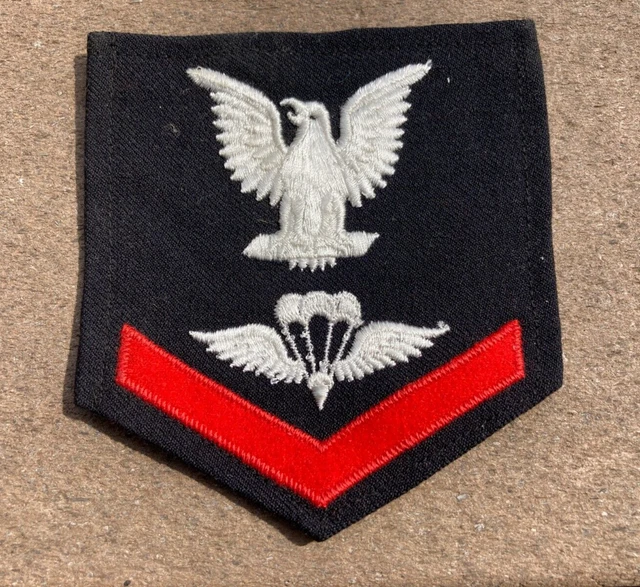 WW2 USN US Navy Parachute Rigger 3rd Class US Navy rate rank Patch USN