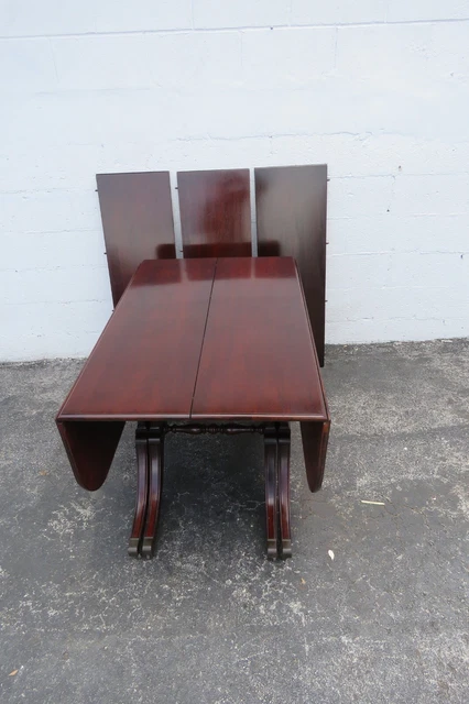Duncan Phyfe Drop Leaf Mahogany Dining Dinette Table with 3 Leaves 4912