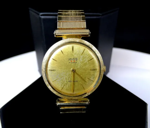 Hilton Rare Swiss 17 Jewel 14K Solid Gold Case Incabloc Mens Dress Watch 1955