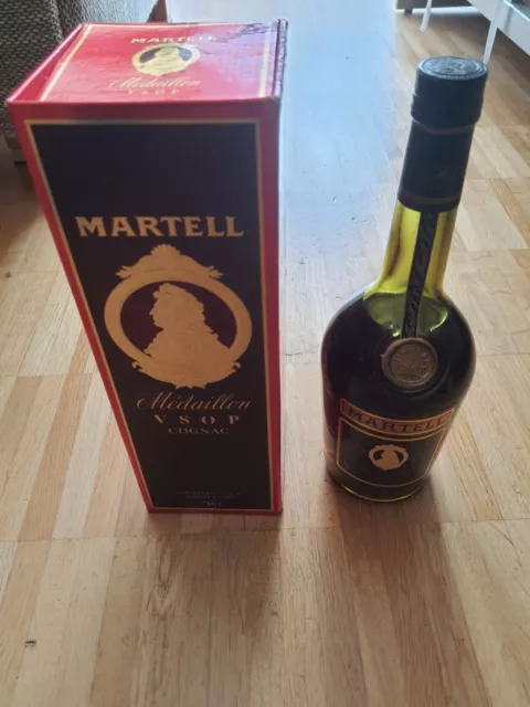 Martell Medaillon Cognac VSOP 40% 0,7L. alt Abfüllung mit original Verpackung