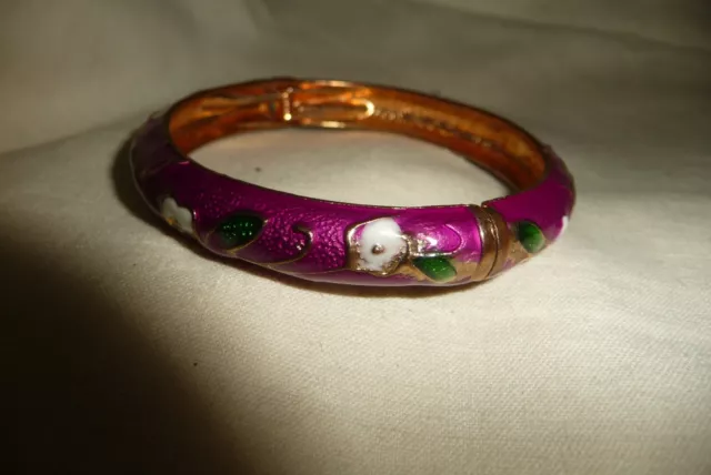 Maroon Flowered Enameled Hinged   Bangle #195A  Vtg Costume Bracelet