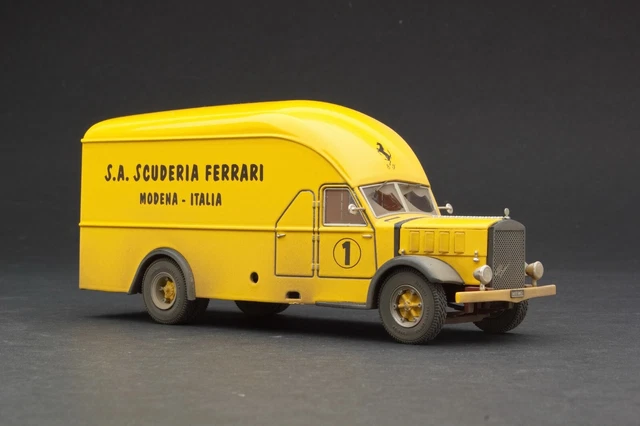 CMR Fiat OM 150 Rolfo Ferrari Race Car Transporter Red PLUS 2x Ferrari – STM Diecast