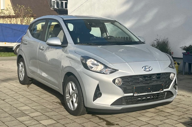 Hyundai i10 1.2 Tageszulassung 2023 Hagelschaden Hyundai i10 1.2 Tageszulassung 2023 Hagelschaden