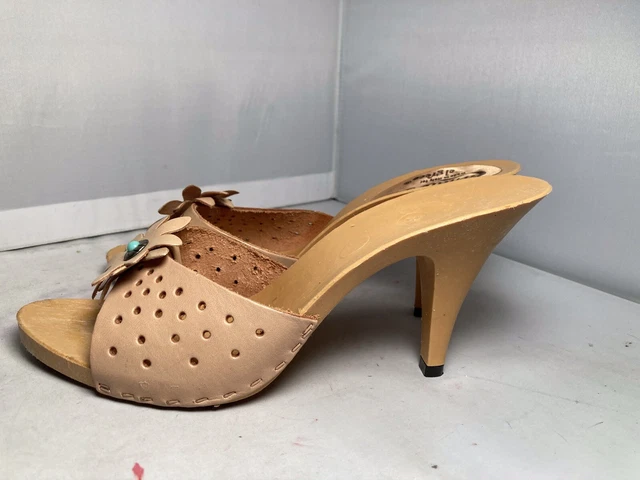Candies shoes deals from the 8's