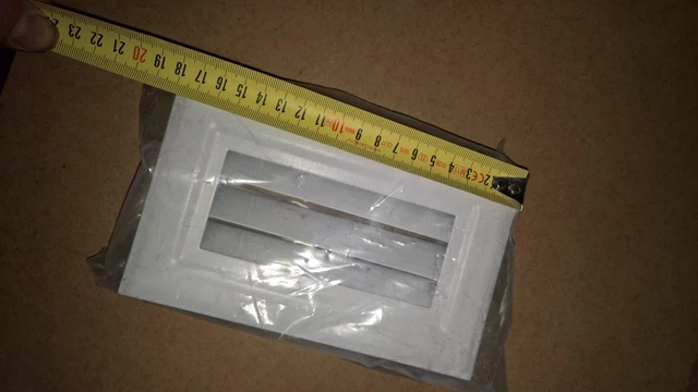 Griglia Di Decompressione per Cappa Da Caminetto 18 CM Per 11cm Incasso