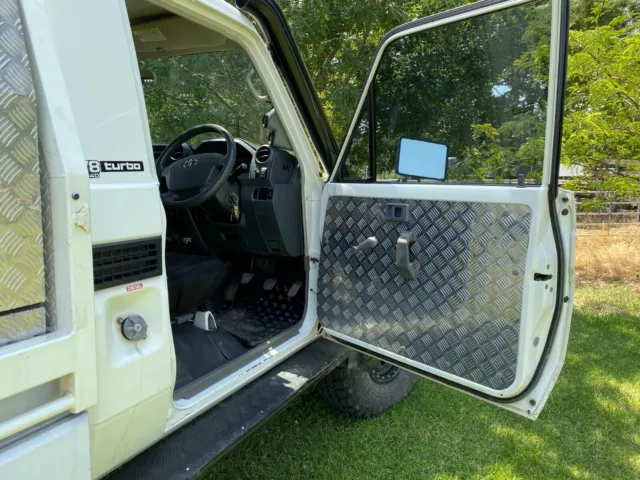 Landcruiser clearance door cards