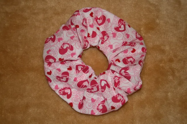 Scrunch-Ups HAIR SCRUNCHIES - Red & Pink Hearts With Love On White Scrunchie