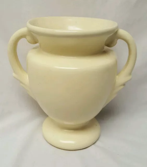 VINTAGE 1930s WHITE CREAM CERAMIC VASE CAMARK USA 8" 2 handle urn vase