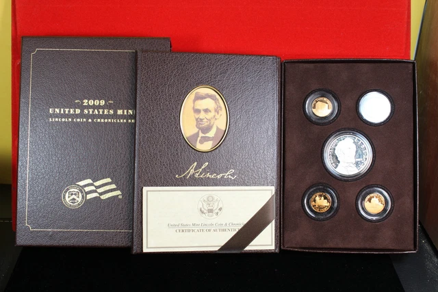 2009-PSSSS Lincoln Coin&Chronicles Set Including Silver Dollar OGP 324R
