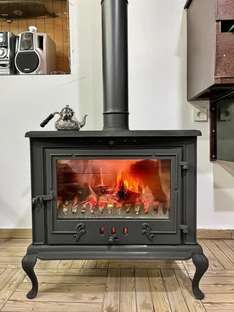 Cast iron wood burning stove / wood burning fireplace.