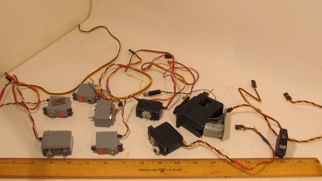 Lot RC Servo Servos Micro Ultra Mini HiTec hitec FMA HS-81/82MG HS-55 FOR PARTS