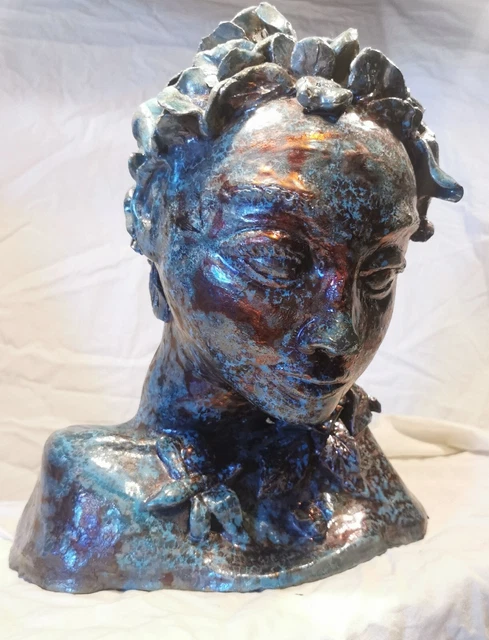 "Gaia"" grande scultura Raku testa di busto, donna." unico nel suo genere