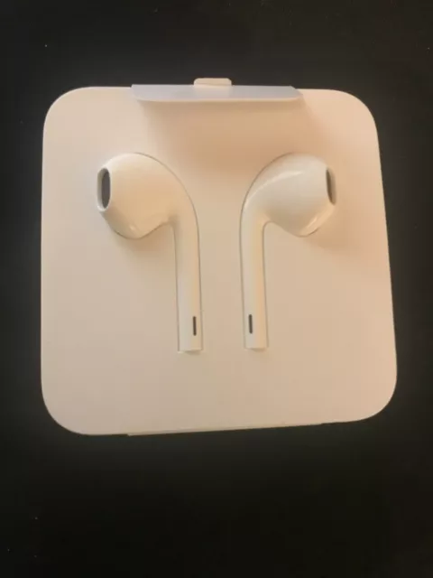 Genuine Apple Lightning EarPods/Headphones (for iPhone/iPad/iPod)