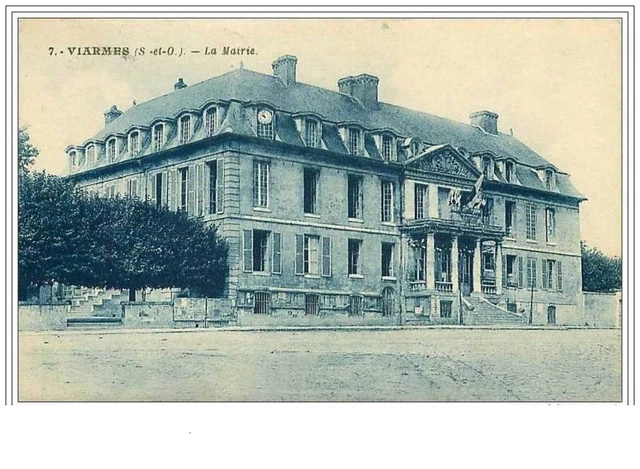 95.Viarmes.la Mairie