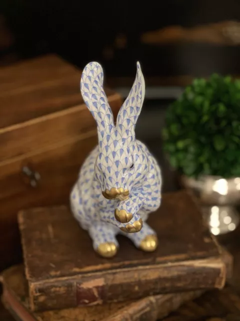 Stunning Large Blue Herend Fishnet Seated Paws Up Bunchy Rabbit Bunny Hare 24K