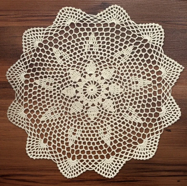 Vintage Round Lace Tablecloth Handmade Crochet Cotton Doily Table Cover 37cm