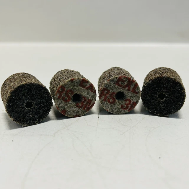3M SCOTCH BRITE EXL UNITIZED WHEELS 8A CRS - 1" x 1" x 3/16" 048011-13752 QTY 4