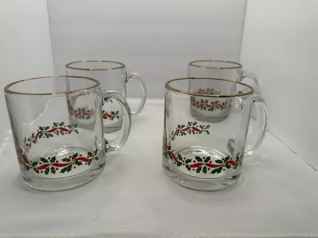 Four Libbey Vintage Arbys With Gold Trim Christmas  Mug Holly Berries (AL61C)