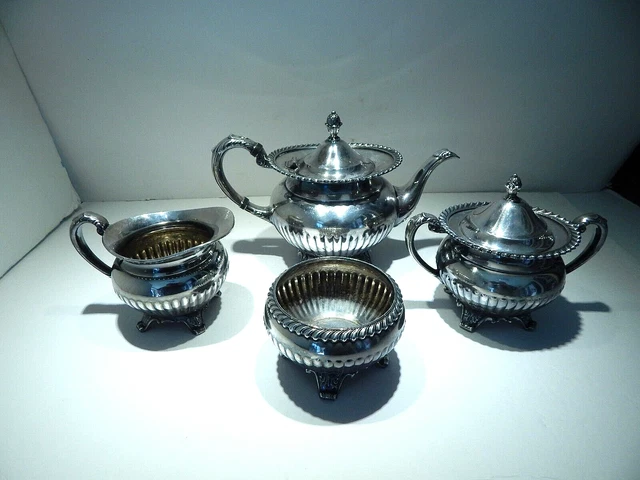 Vintage Community Silverplate 4 Piece Tea Set In The Georgian Gadroon Pattern