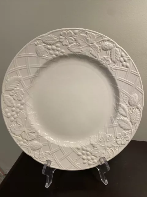 Mikasa English Countryside Dinner Plate