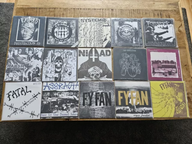 PUNK SAMMLUNG 30x EPs punk crust discharge HC totalitär restarts casualties DIY